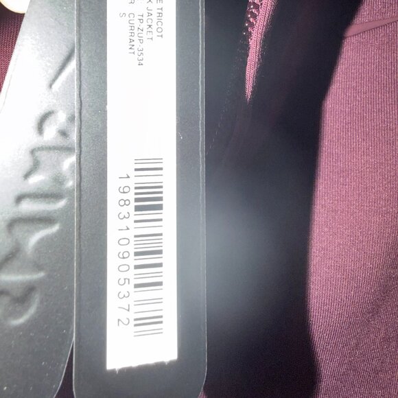 NikeSkims Track Jacket Currant Burgundy Small Original Packaging NWT - Picture 10 of 10